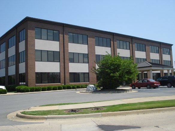 For Lease: 2501 Crestwood Rd: 2501 Crestwood Rd, North Little Rock, AR 72116